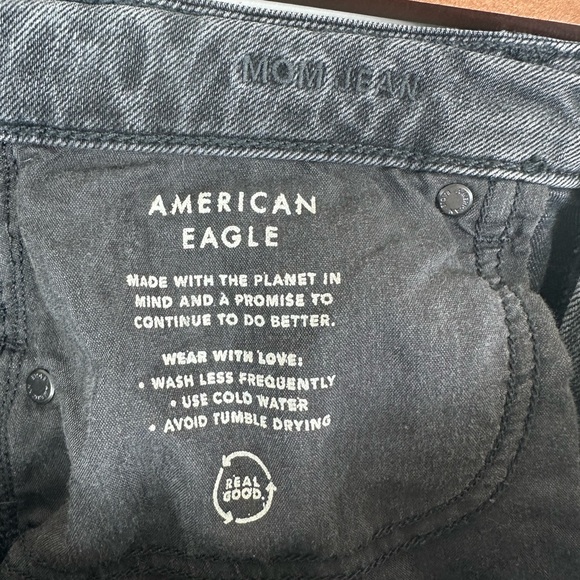 American Eagle Outfitters Mom Jeans 10 Long - Picture 4 of 5